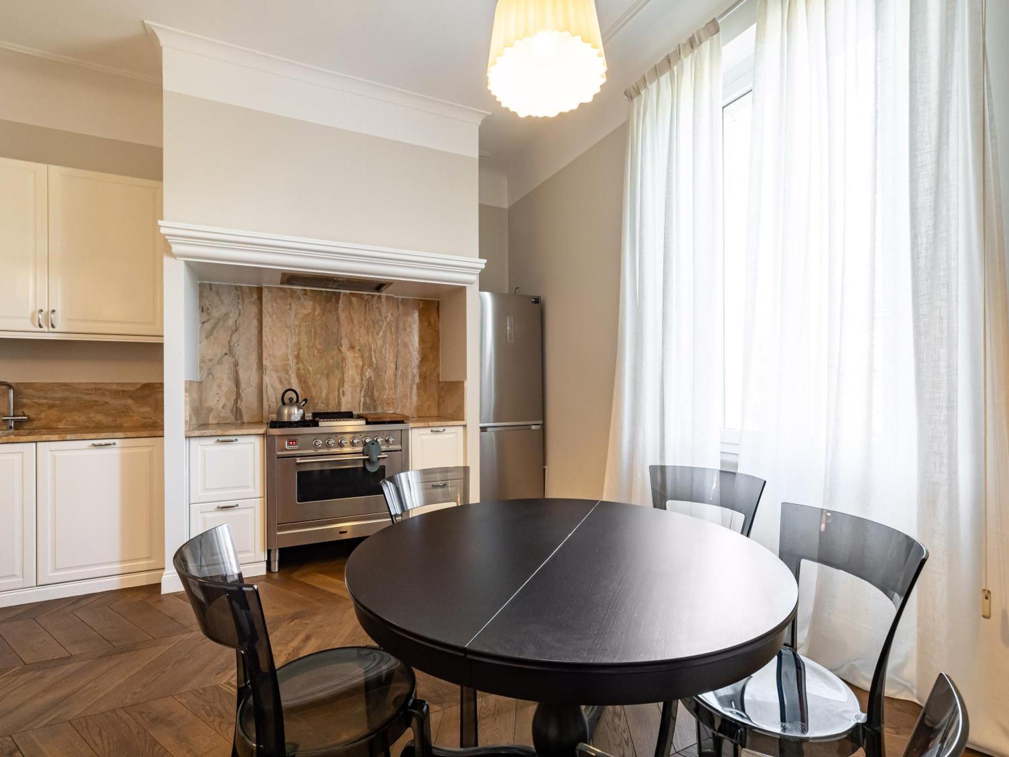 Citta Studi Elegant Huge Appartement *